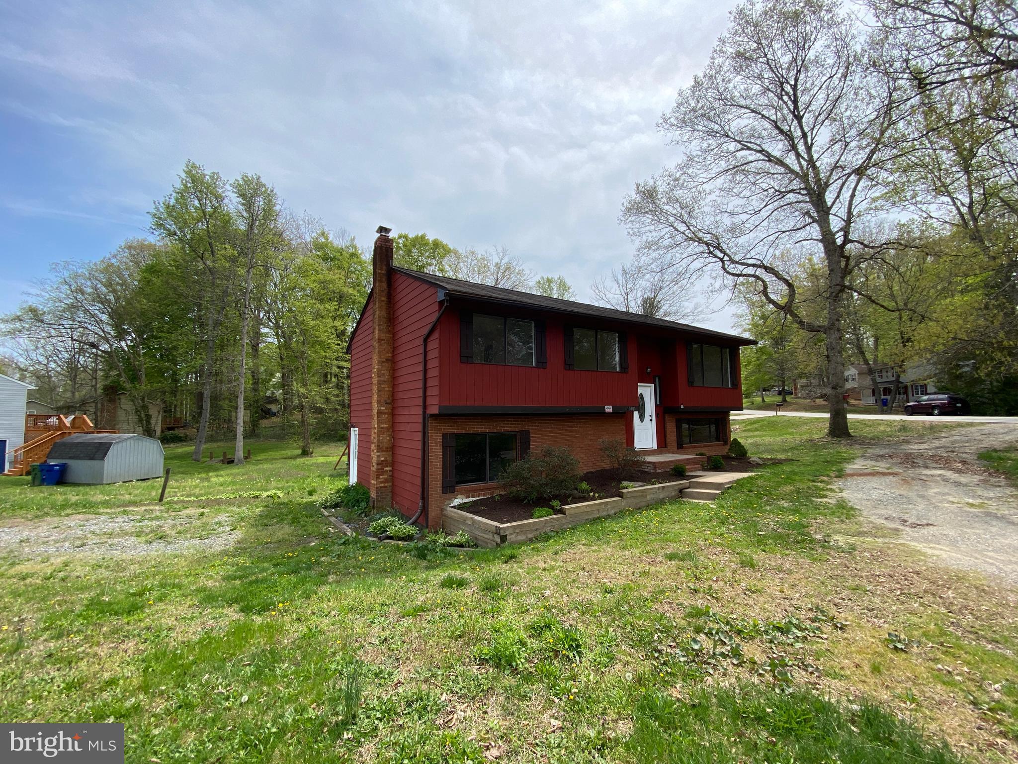 STONEYBROOKE - Residential Lease