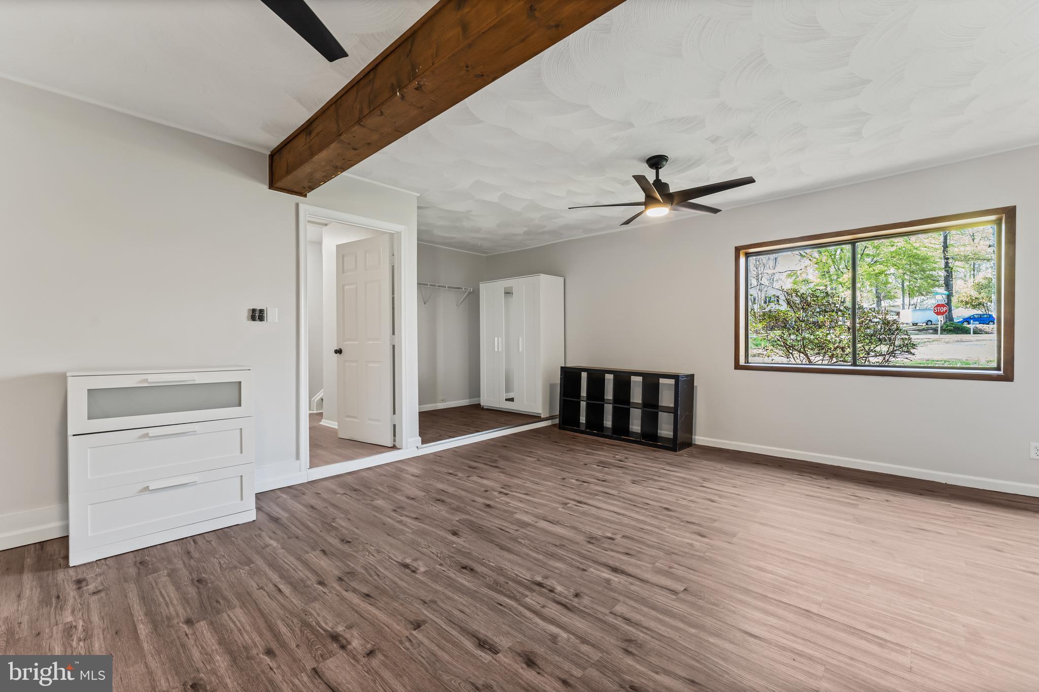 STONEYBROOKE - Residential Lease