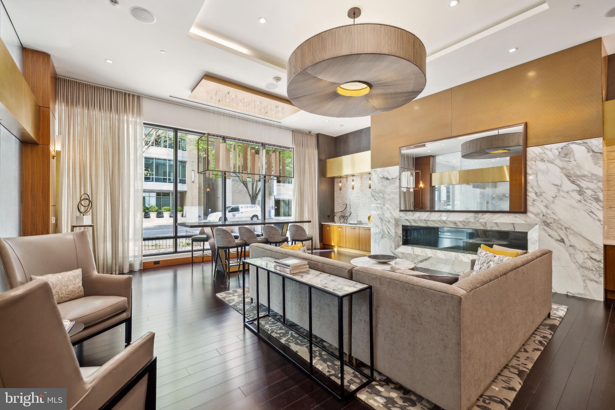 CHEVAL - Residential