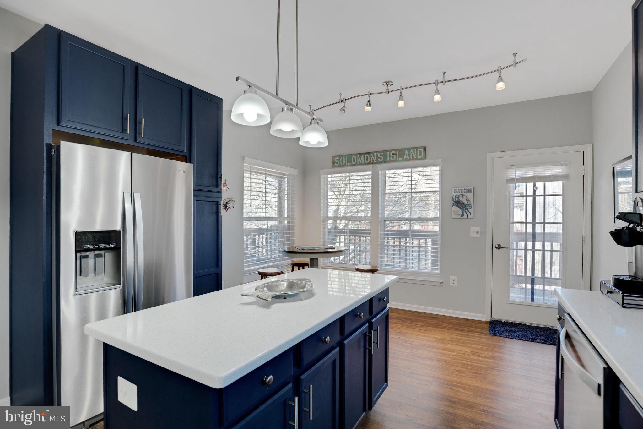 SOLOMONS LANDING - Residential