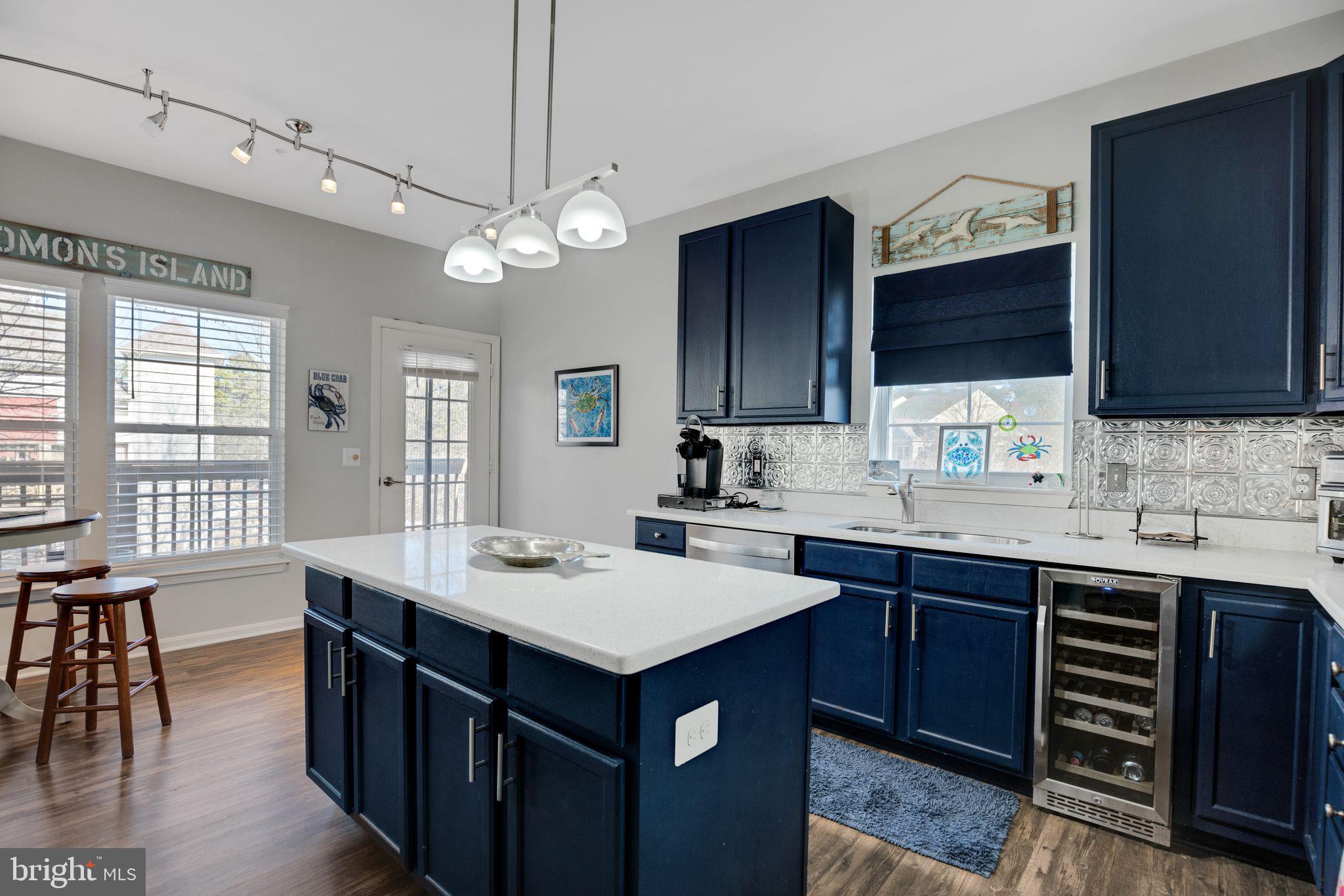 SOLOMONS LANDING - Residential