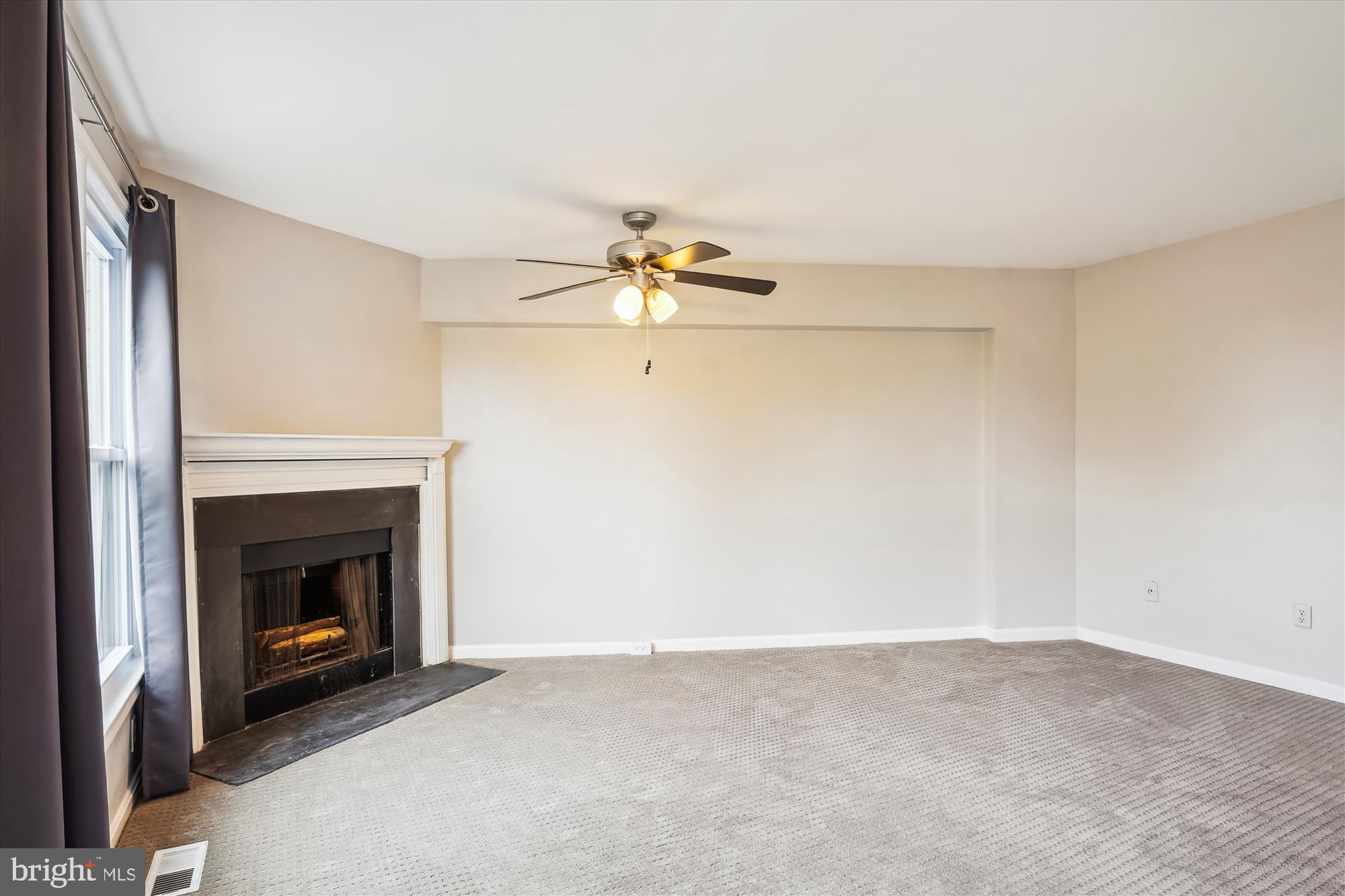 WHISPERHILL - Residential Lease