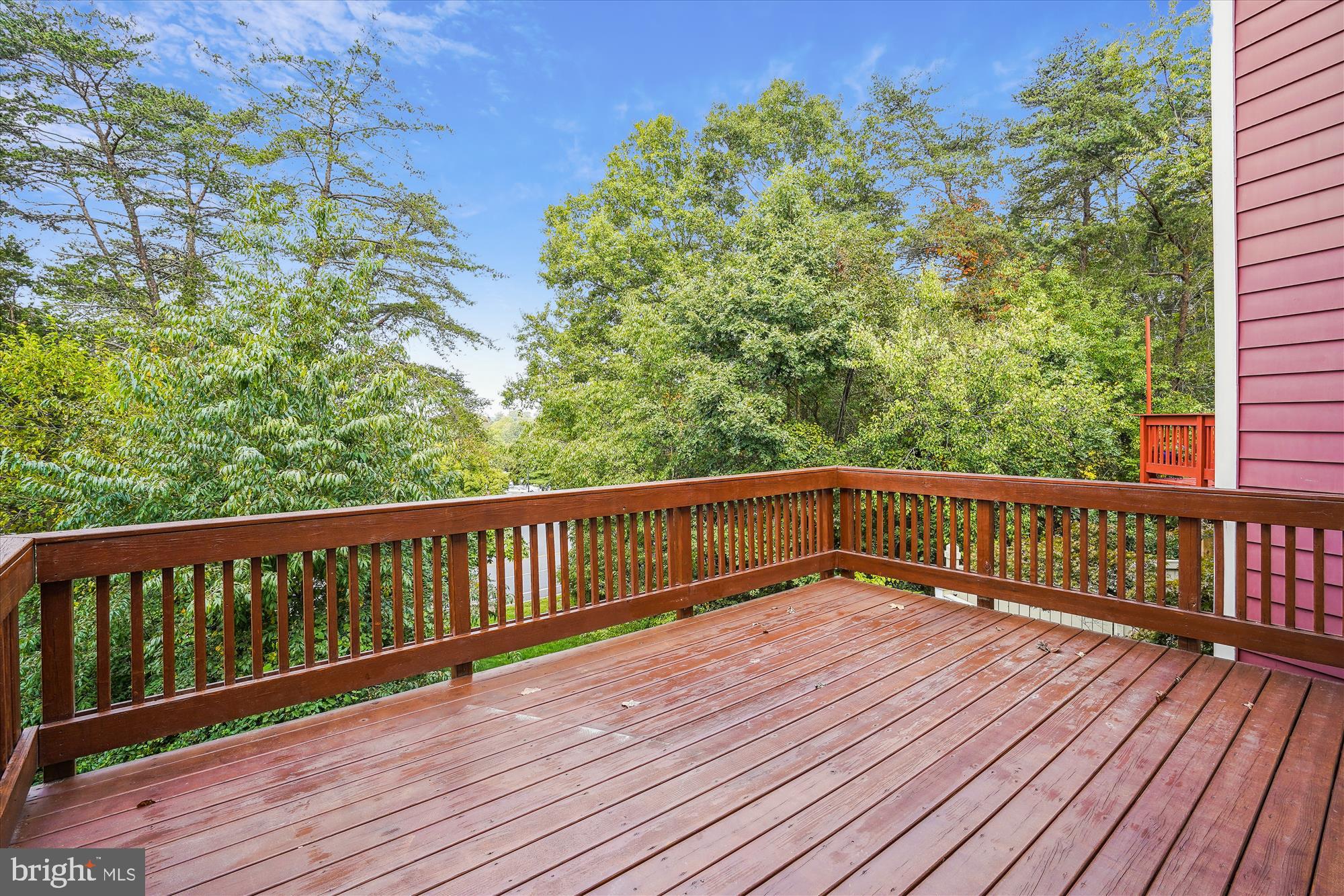 WHISPERHILL - Residential Lease