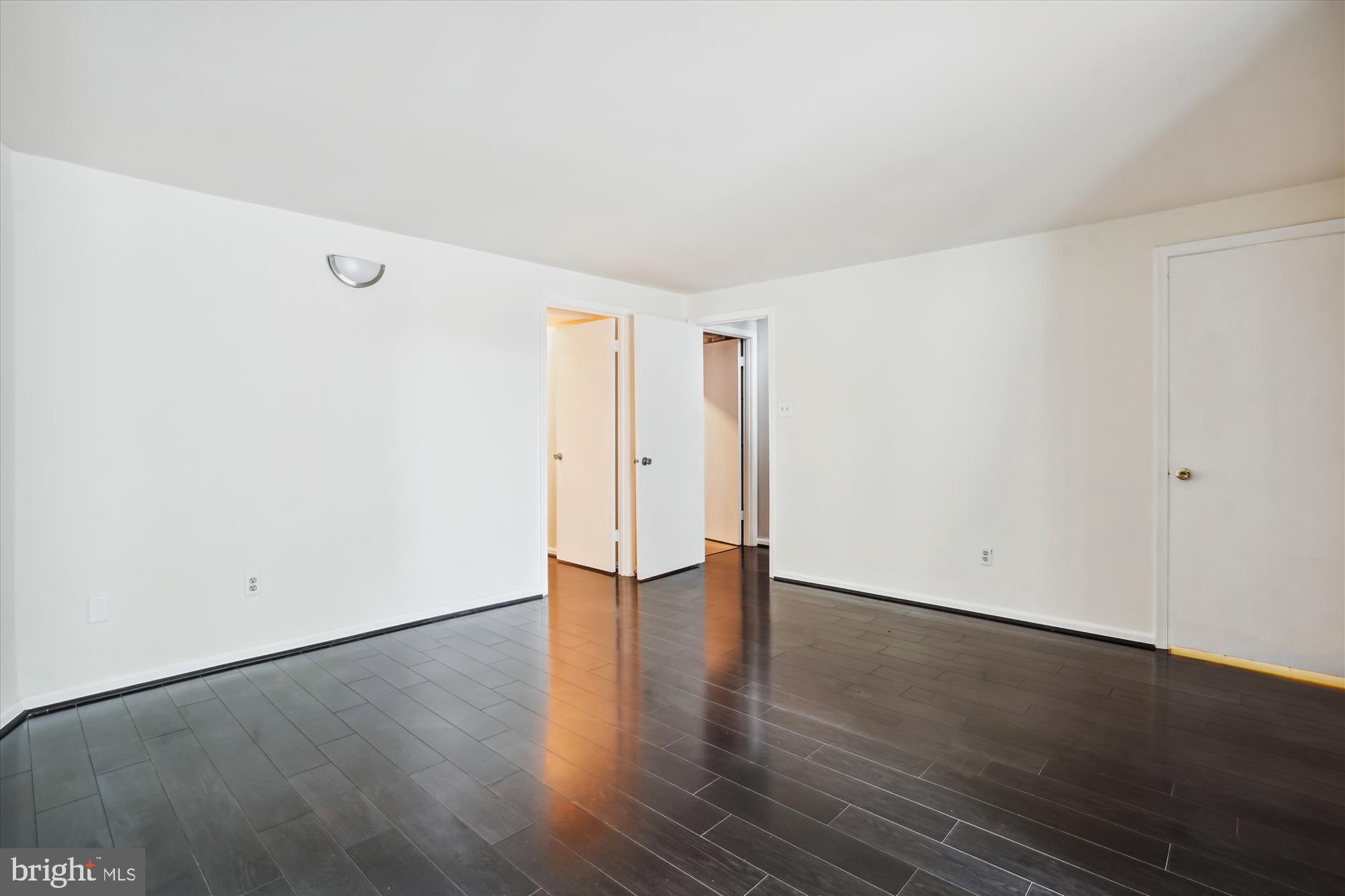 WHISPERHILL - Residential Lease