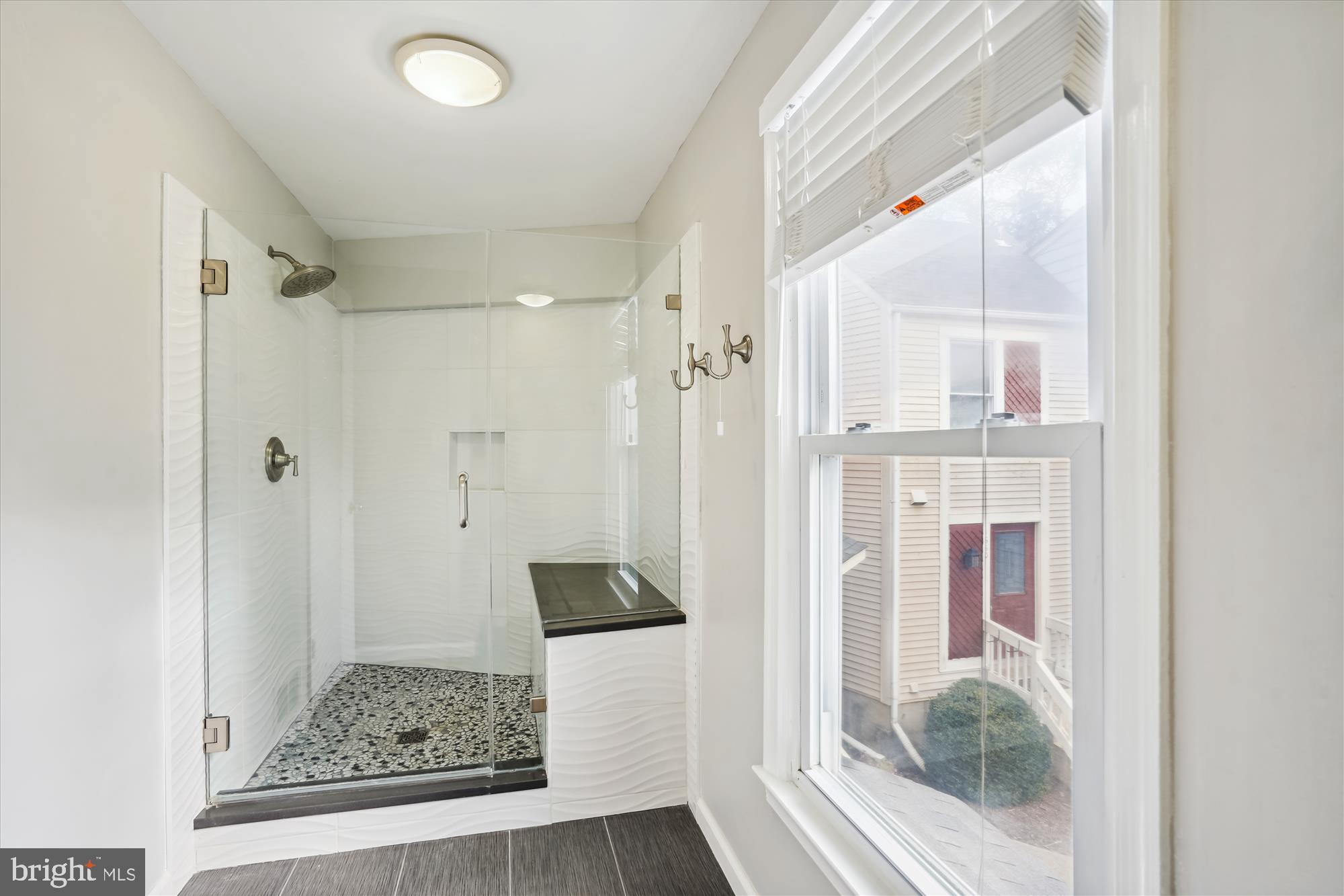 WHISPERHILL - Residential Lease