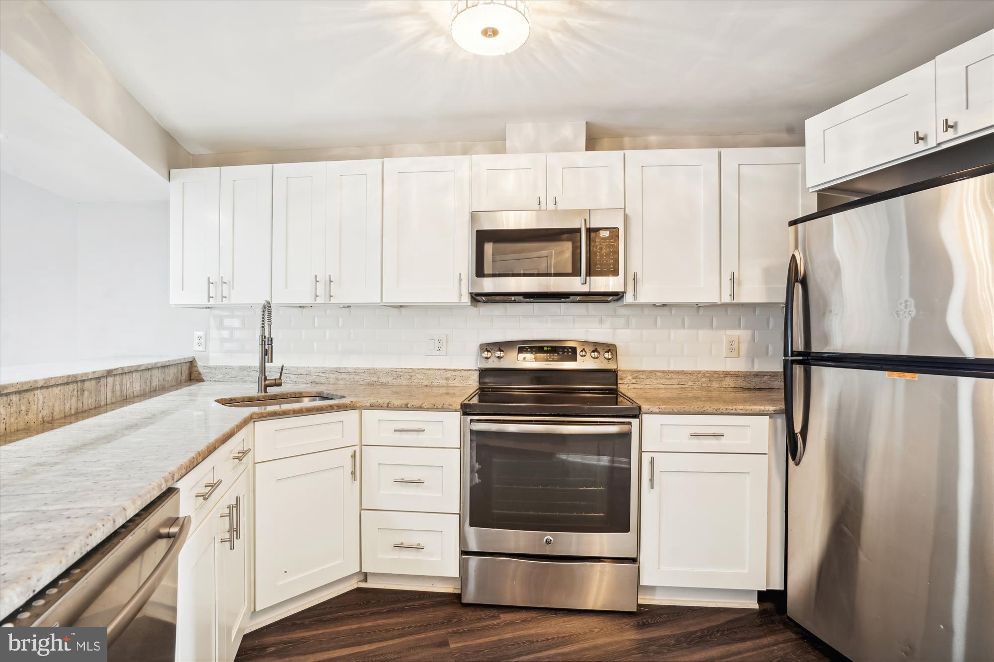 WHISPERHILL - Residential Lease