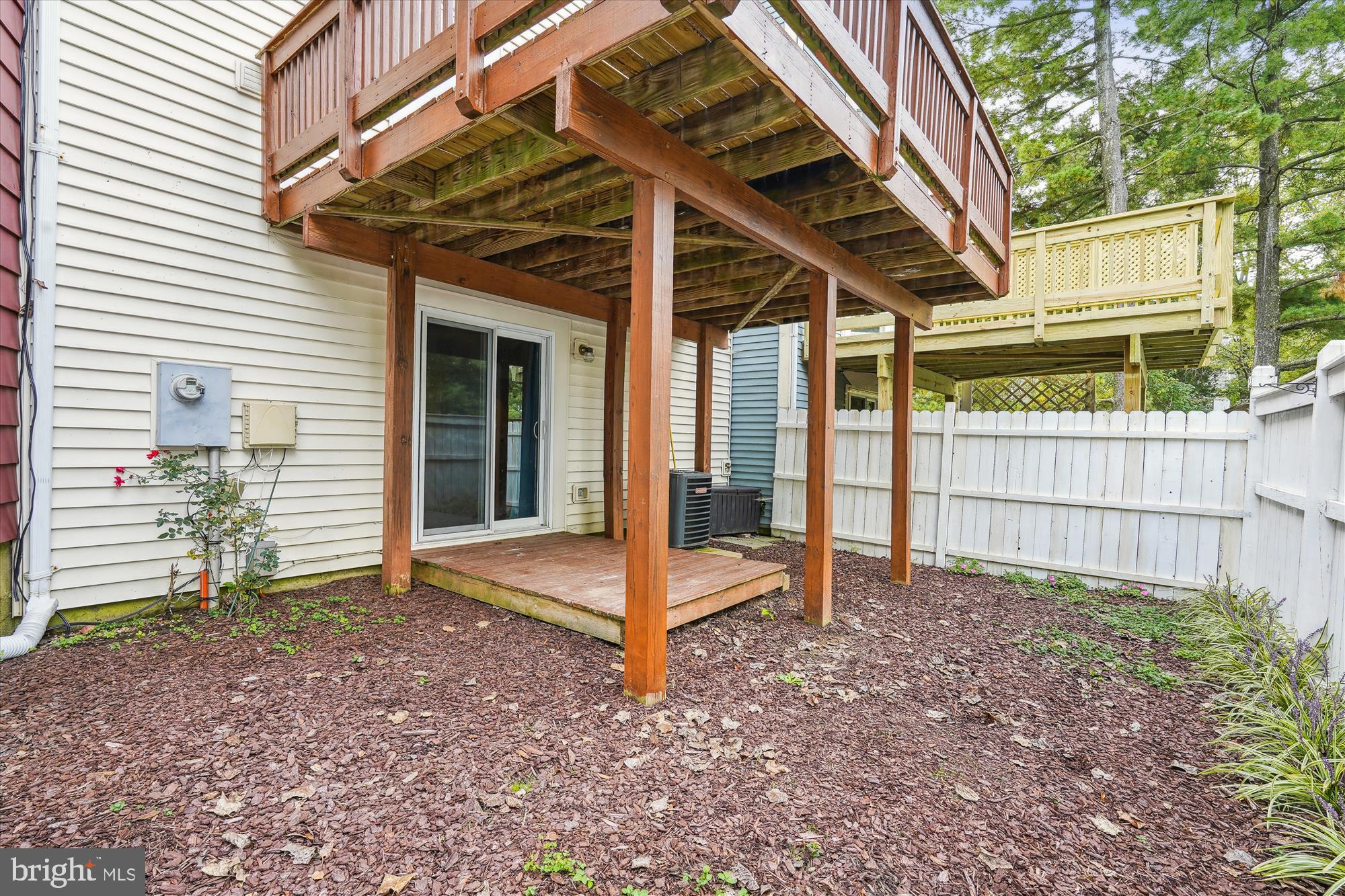 WHISPERHILL - Residential Lease