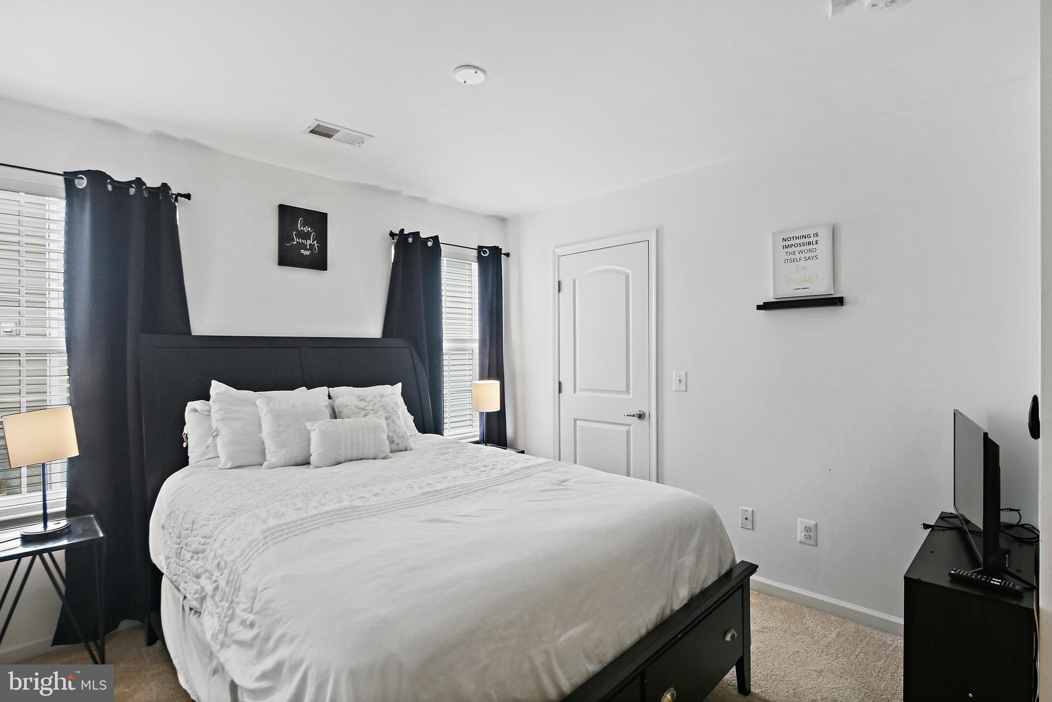 UPLANDS - Residential