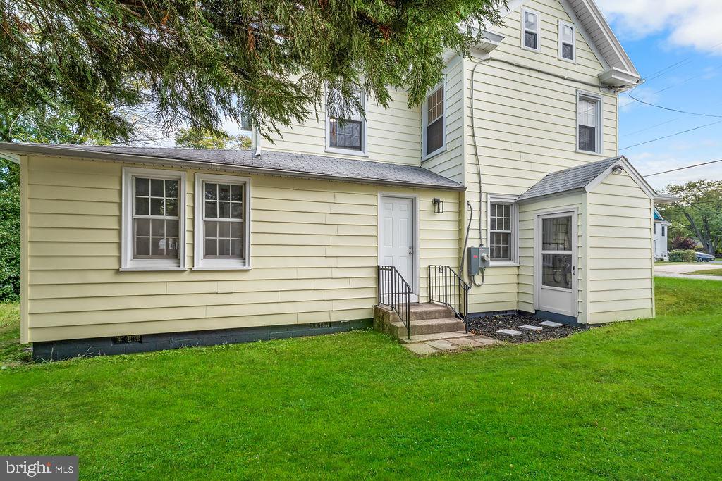 STEVENSVILLE - Residential