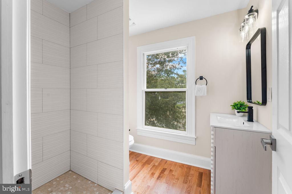 STEVENSVILLE - Residential