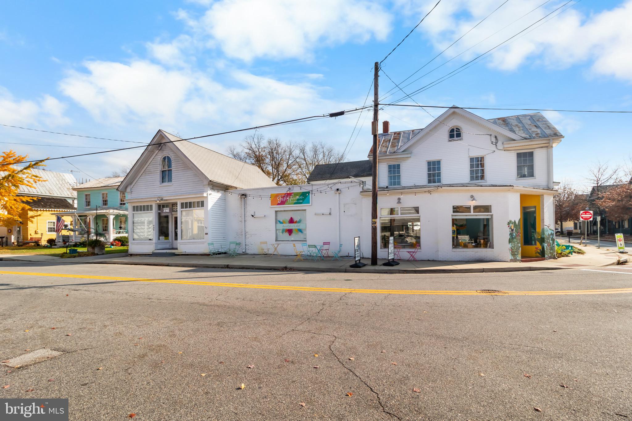 STEVENSVILLE - Residential