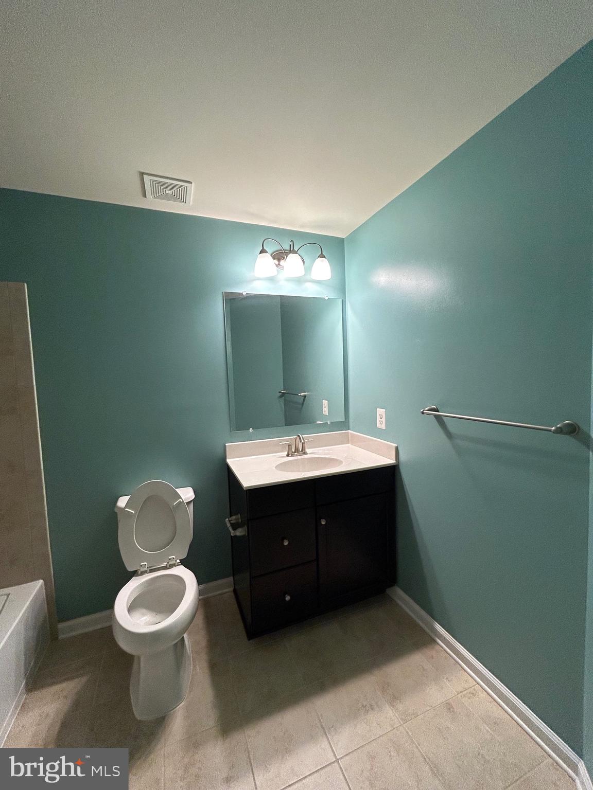 RAPPAHANNOCK LANDING - Residential Lease