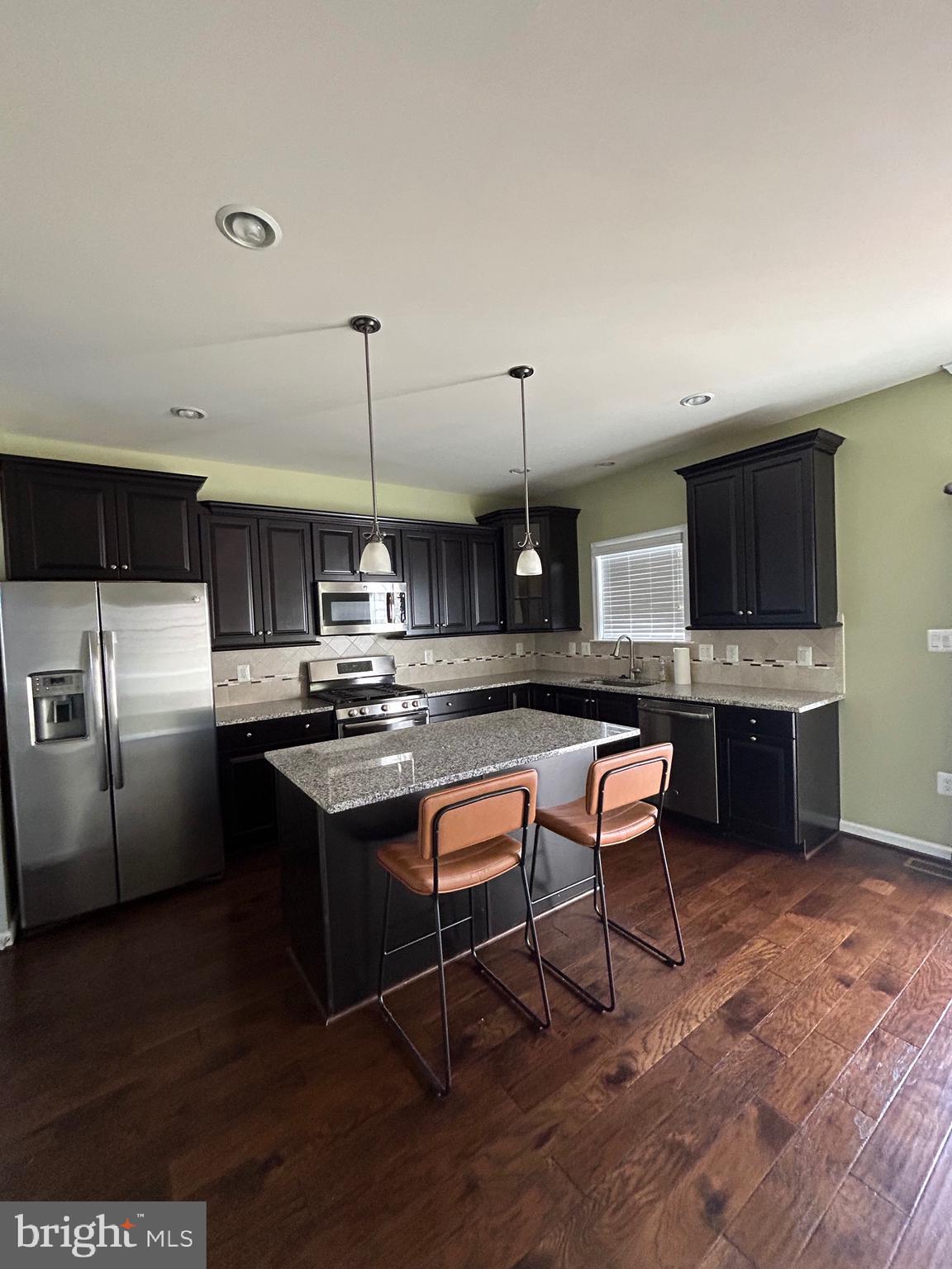 RAPPAHANNOCK LANDING - Residential Lease