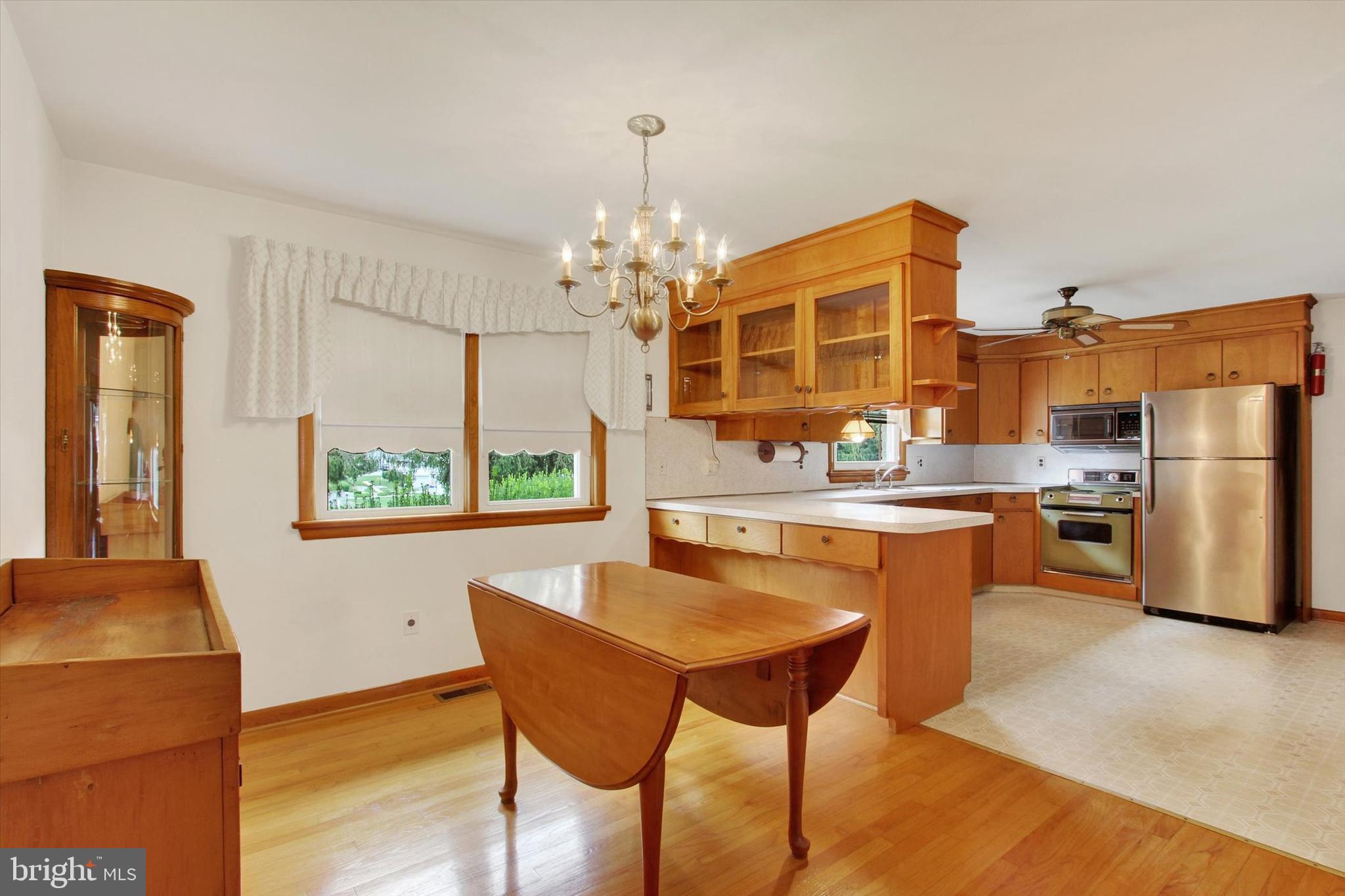 HAMPSTEAD HEIGHTS - Residential