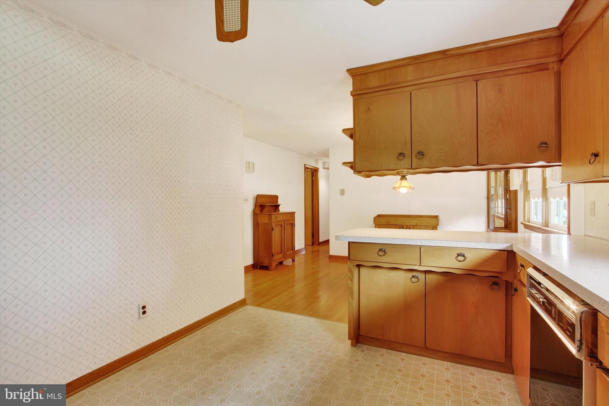 HAMPSTEAD HEIGHTS - Residential