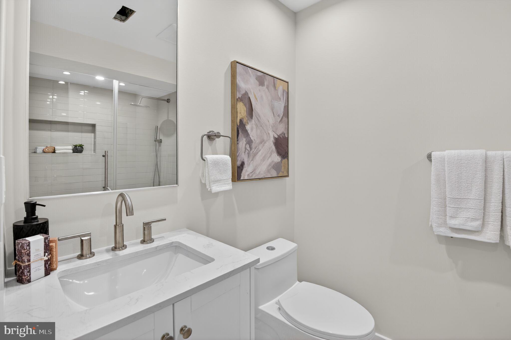 CLEVELAND PARK - Residential