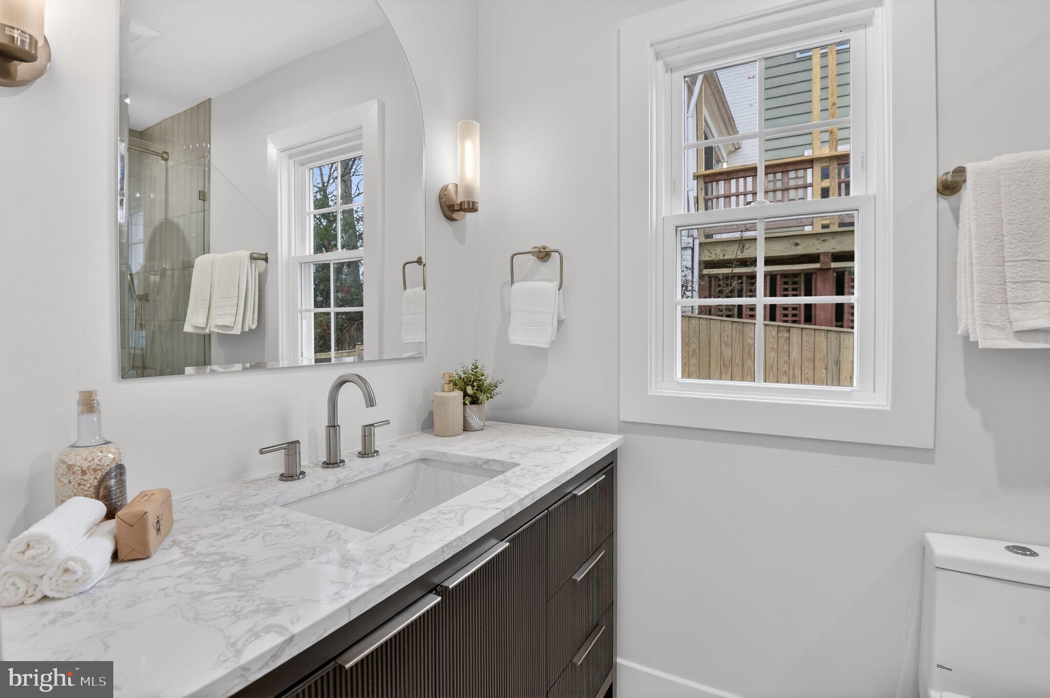 CLEVELAND PARK - Residential