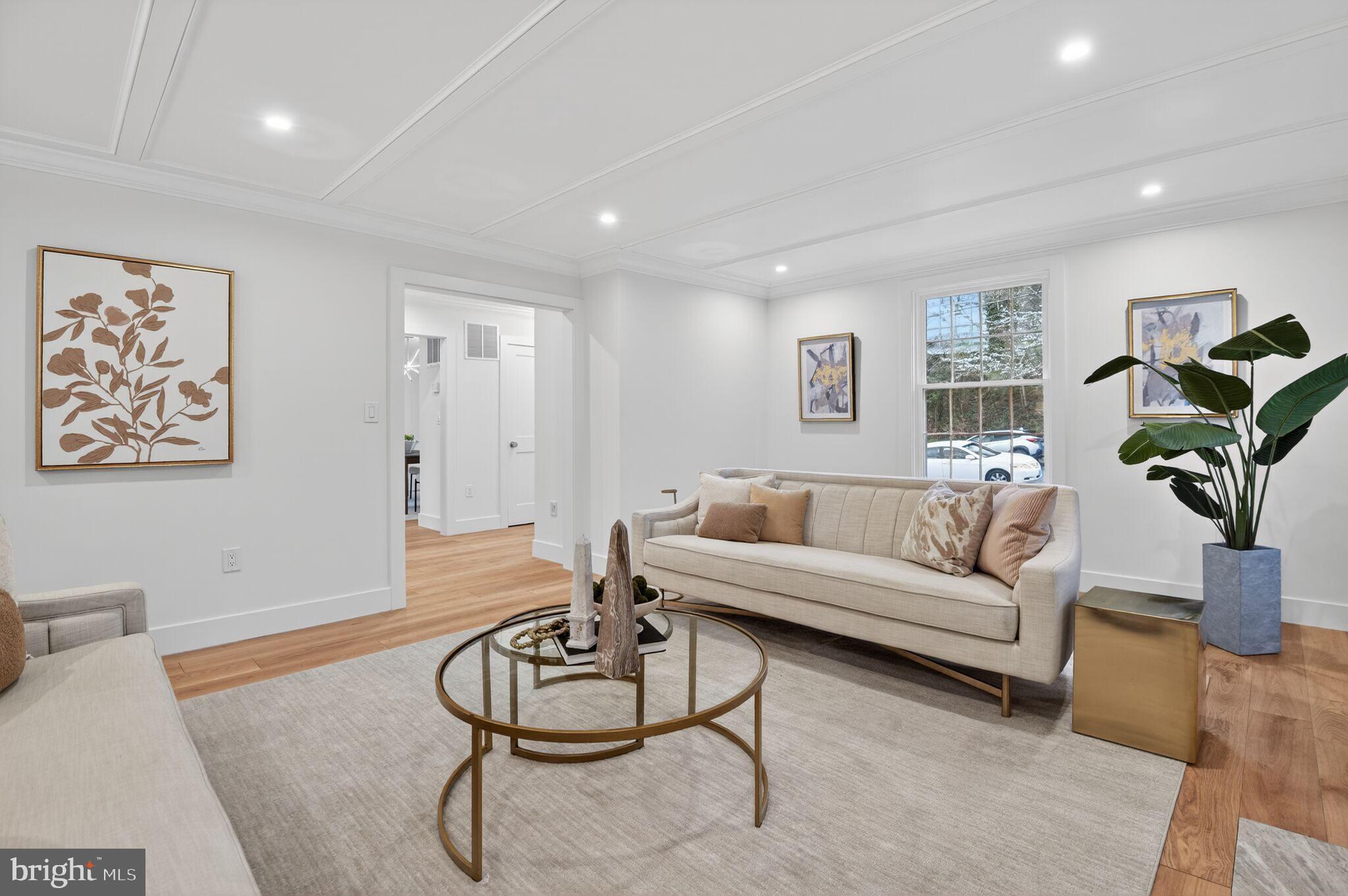 CLEVELAND PARK - Residential