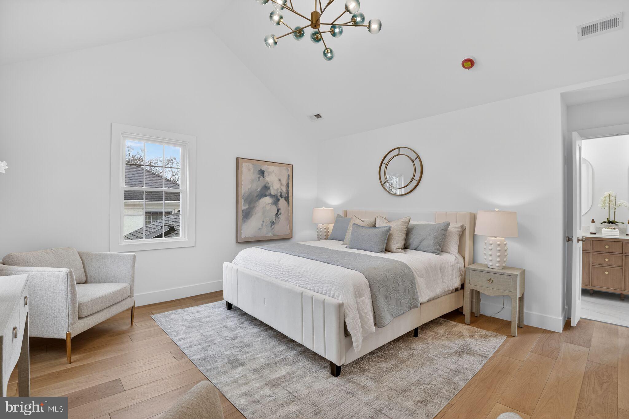 CLEVELAND PARK - Residential