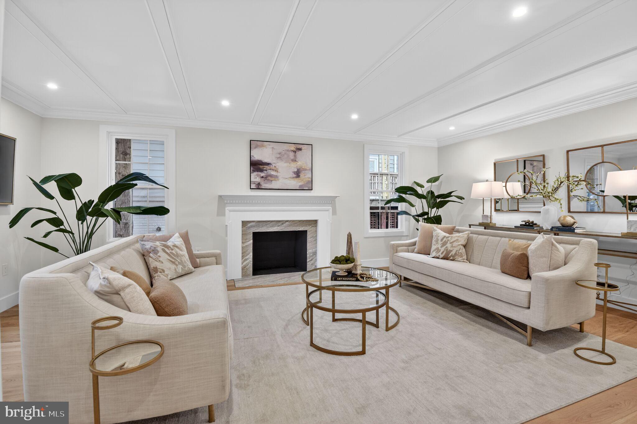 CLEVELAND PARK - Residential