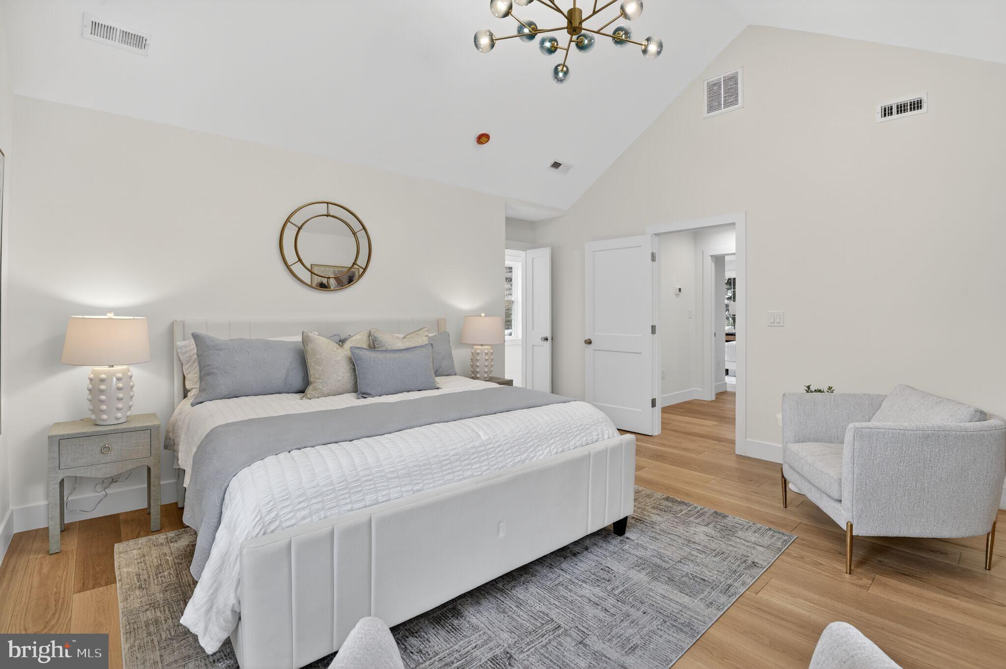 CLEVELAND PARK - Residential