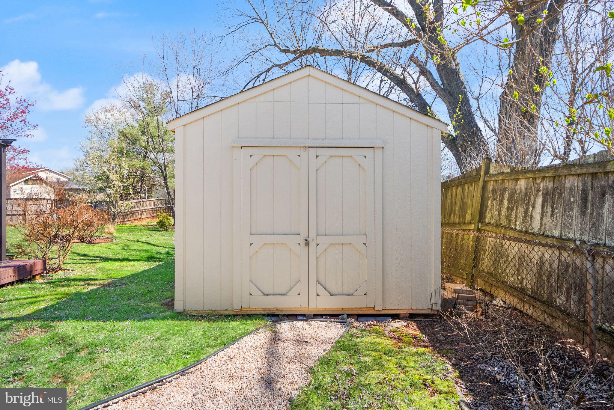 STERLING  PARK - Residential