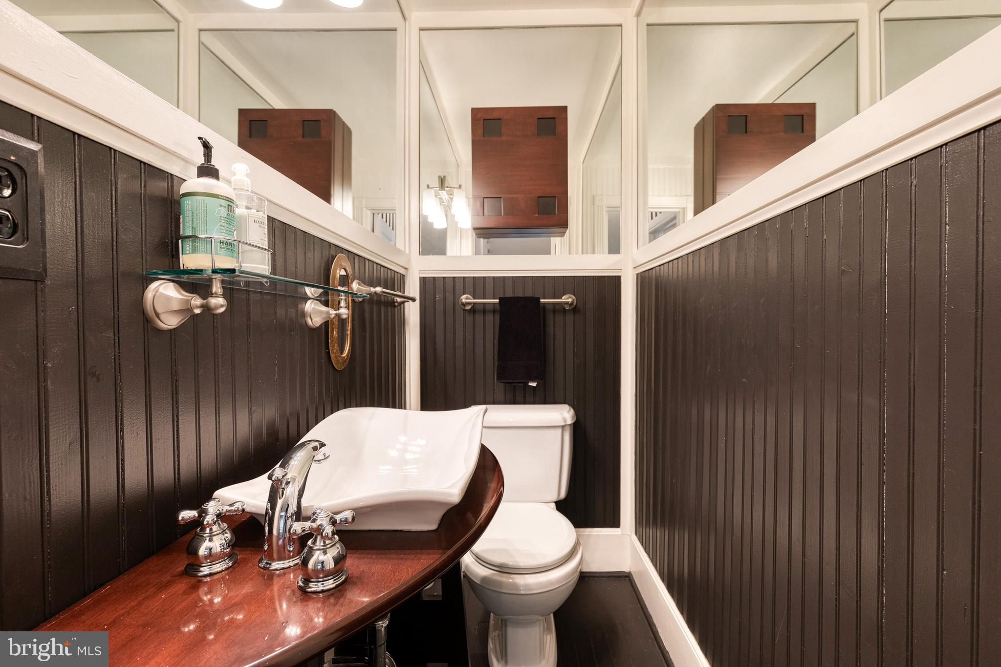 HOMELAND HISTORIC DISTRICT - Residential