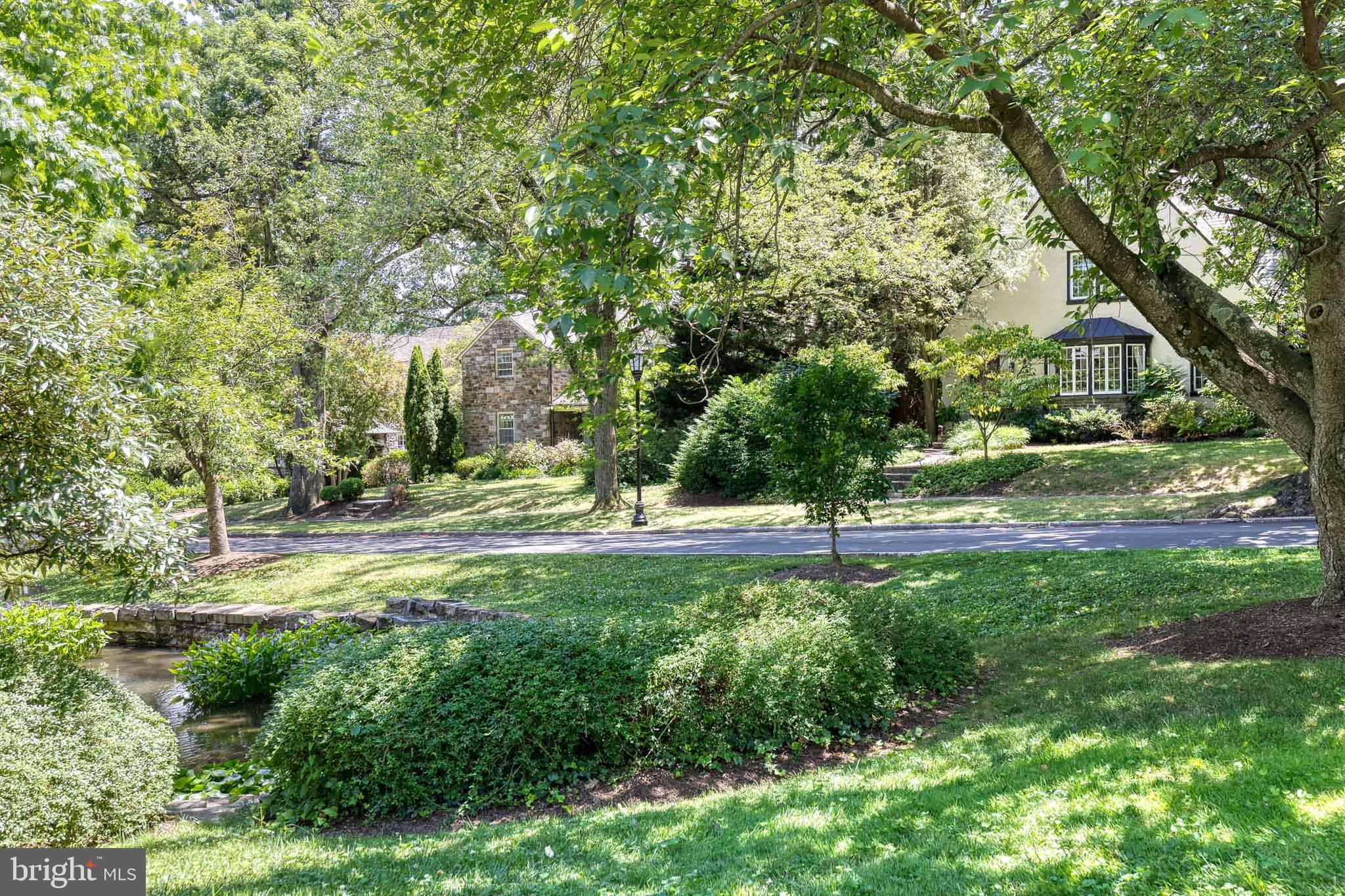 HOMELAND HISTORIC DISTRICT - Residential