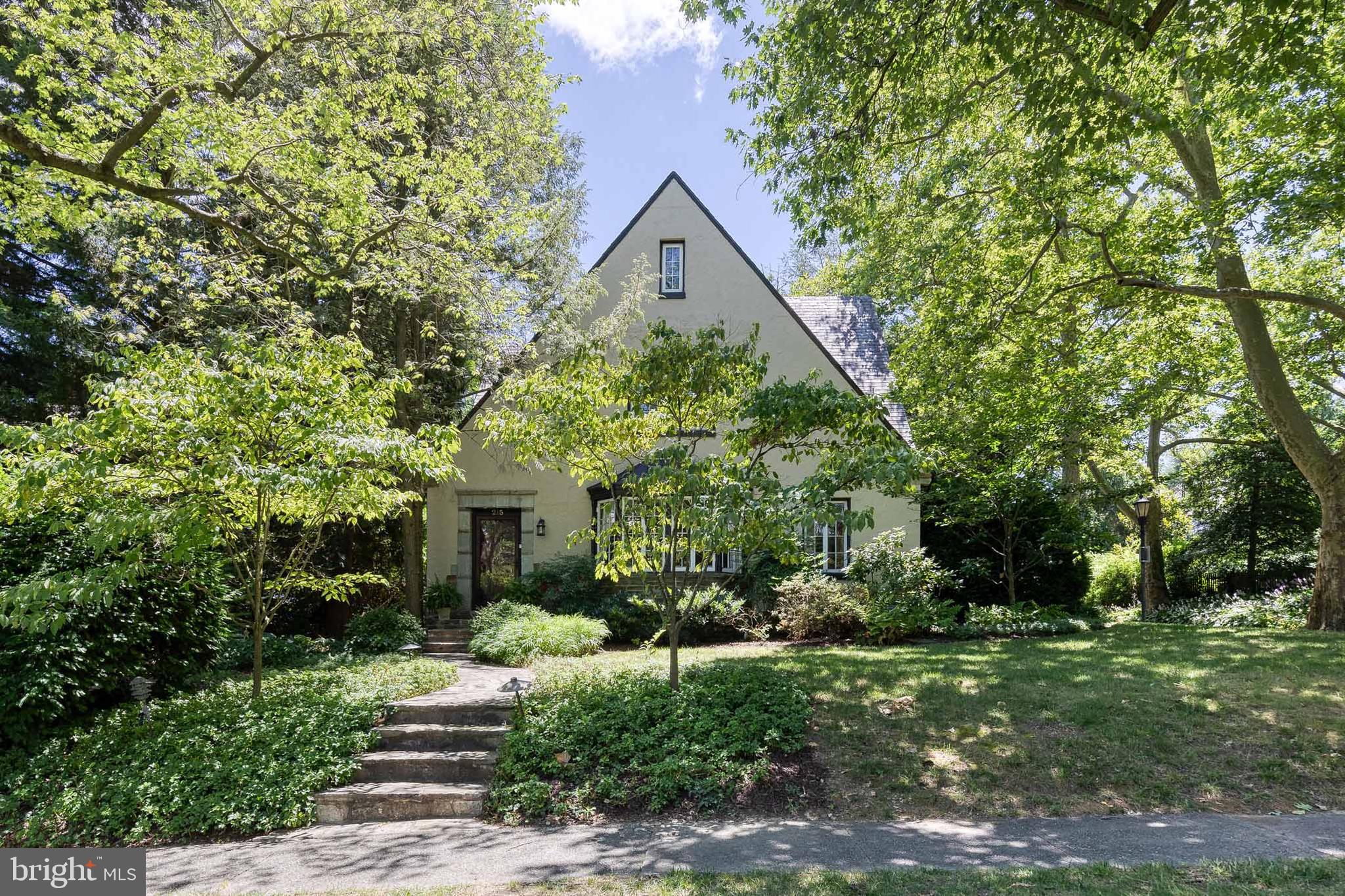 HOMELAND HISTORIC DISTRICT - Residential