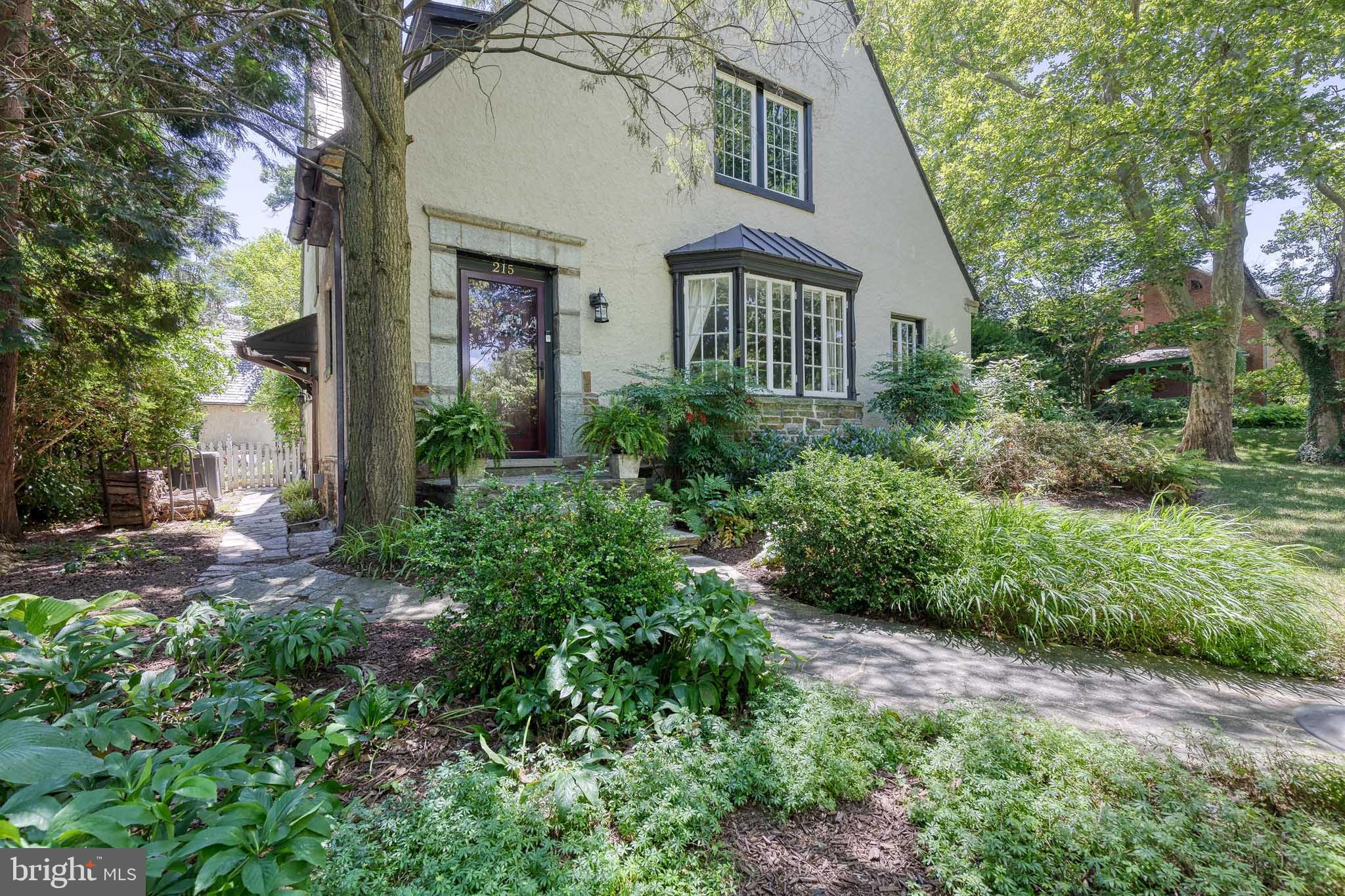 HOMELAND HISTORIC DISTRICT - Residential