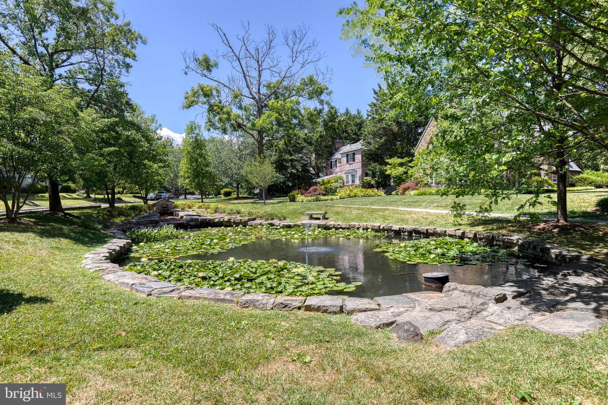 HOMELAND HISTORIC DISTRICT - Residential