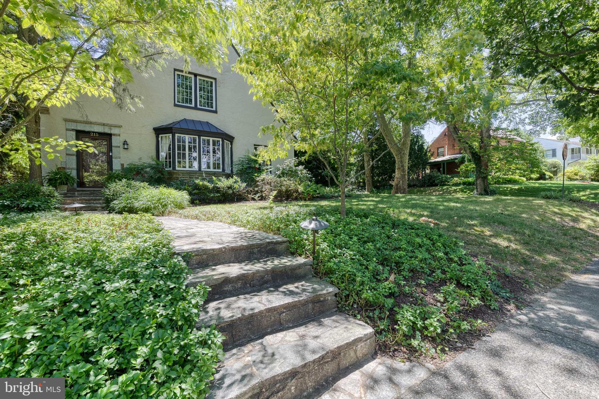 HOMELAND HISTORIC DISTRICT - Residential