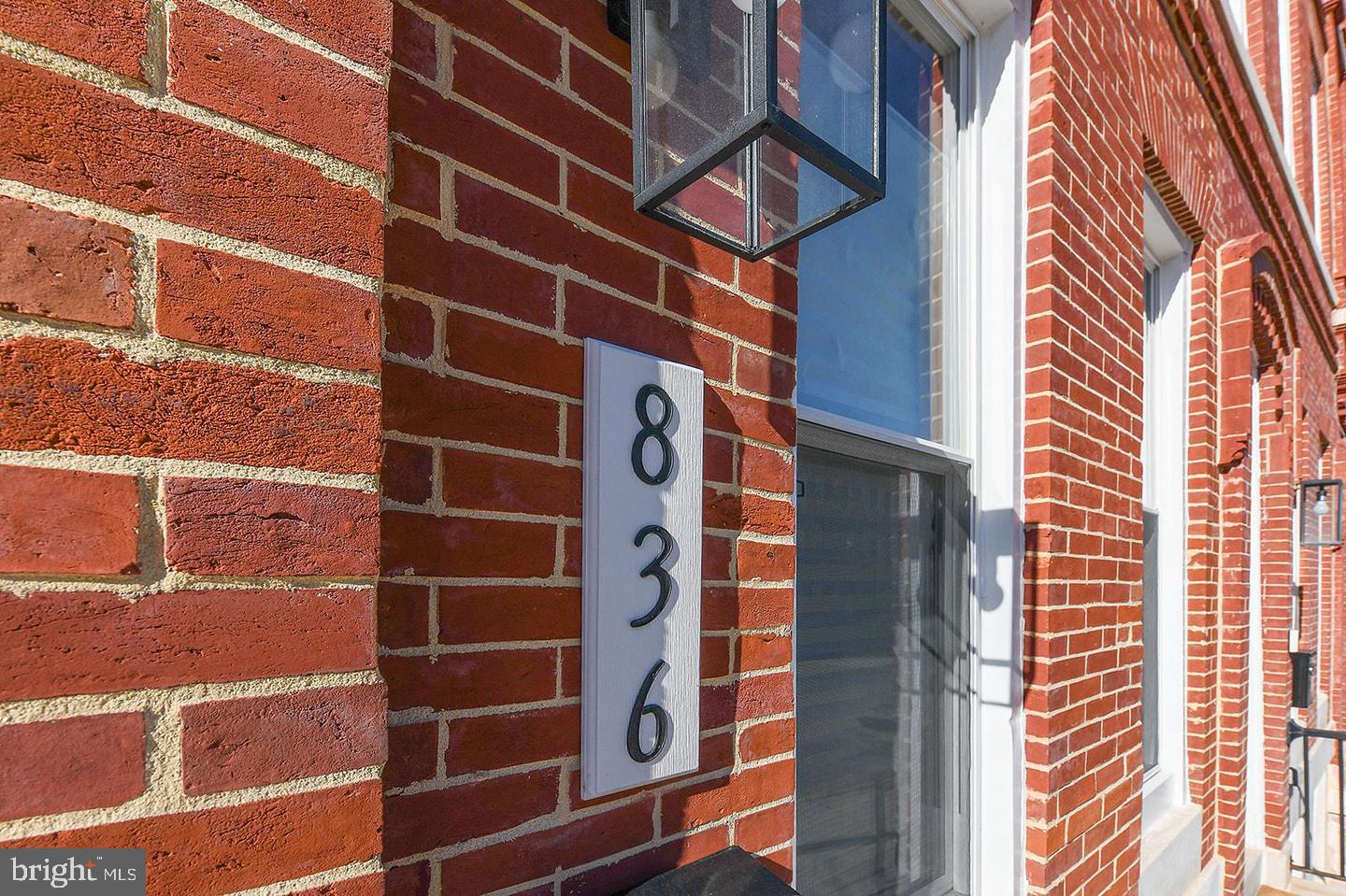 836 HARLEM AVENUE