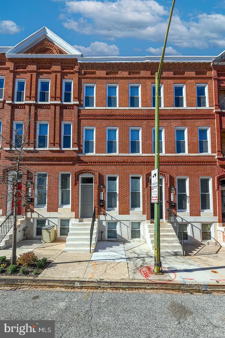 836 HARLEM AVENUE