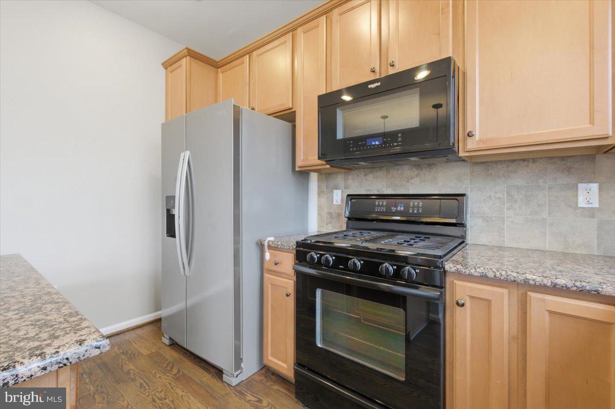 GOOSE CREEK VILLAGE NORTH - Residential