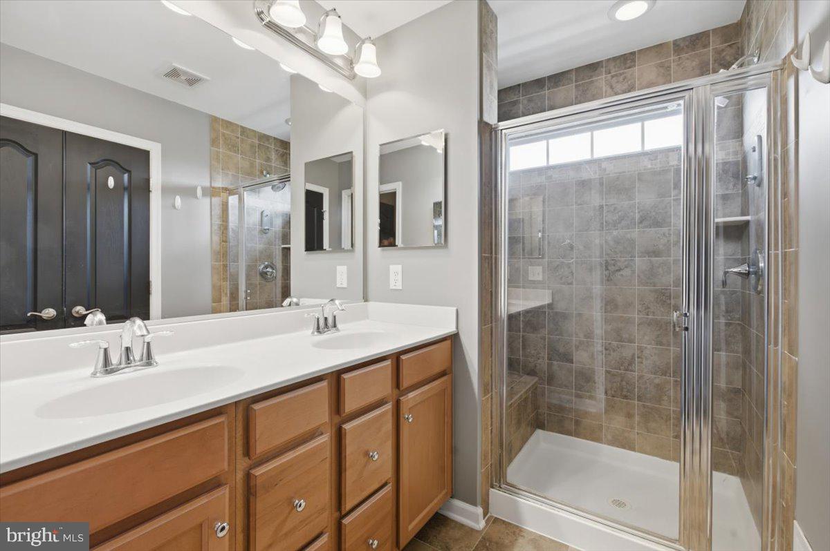 GOOSE CREEK VILLAGE NORTH - Residential