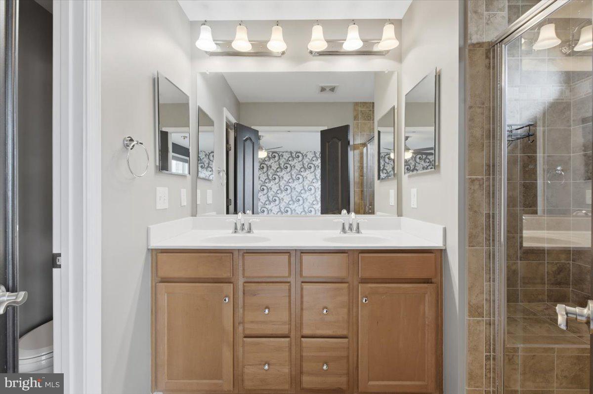 GOOSE CREEK VILLAGE NORTH - Residential