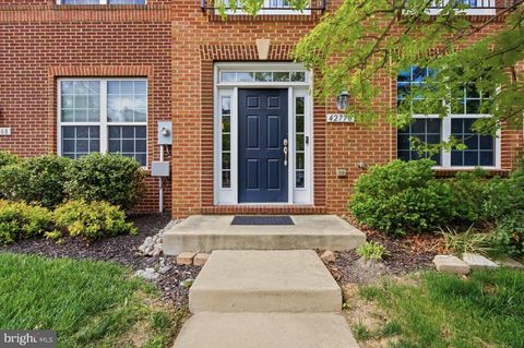 Photo of 42770 Hay Road, ASHBURN, VA 20147 (MLS # VALO2122220)