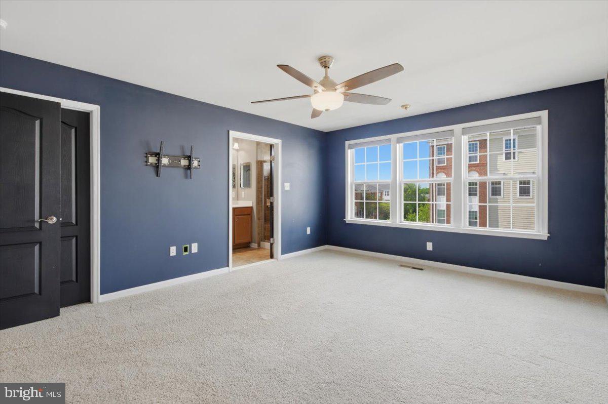 GOOSE CREEK VILLAGE NORTH - Residential