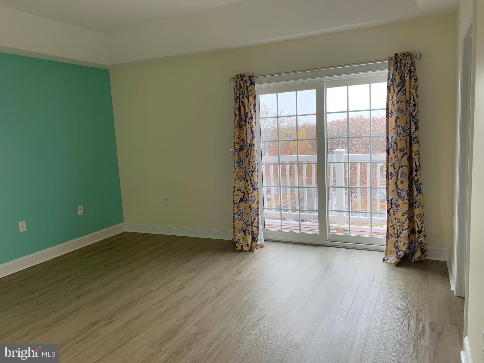 NON AVAILABLE - Residential Lease