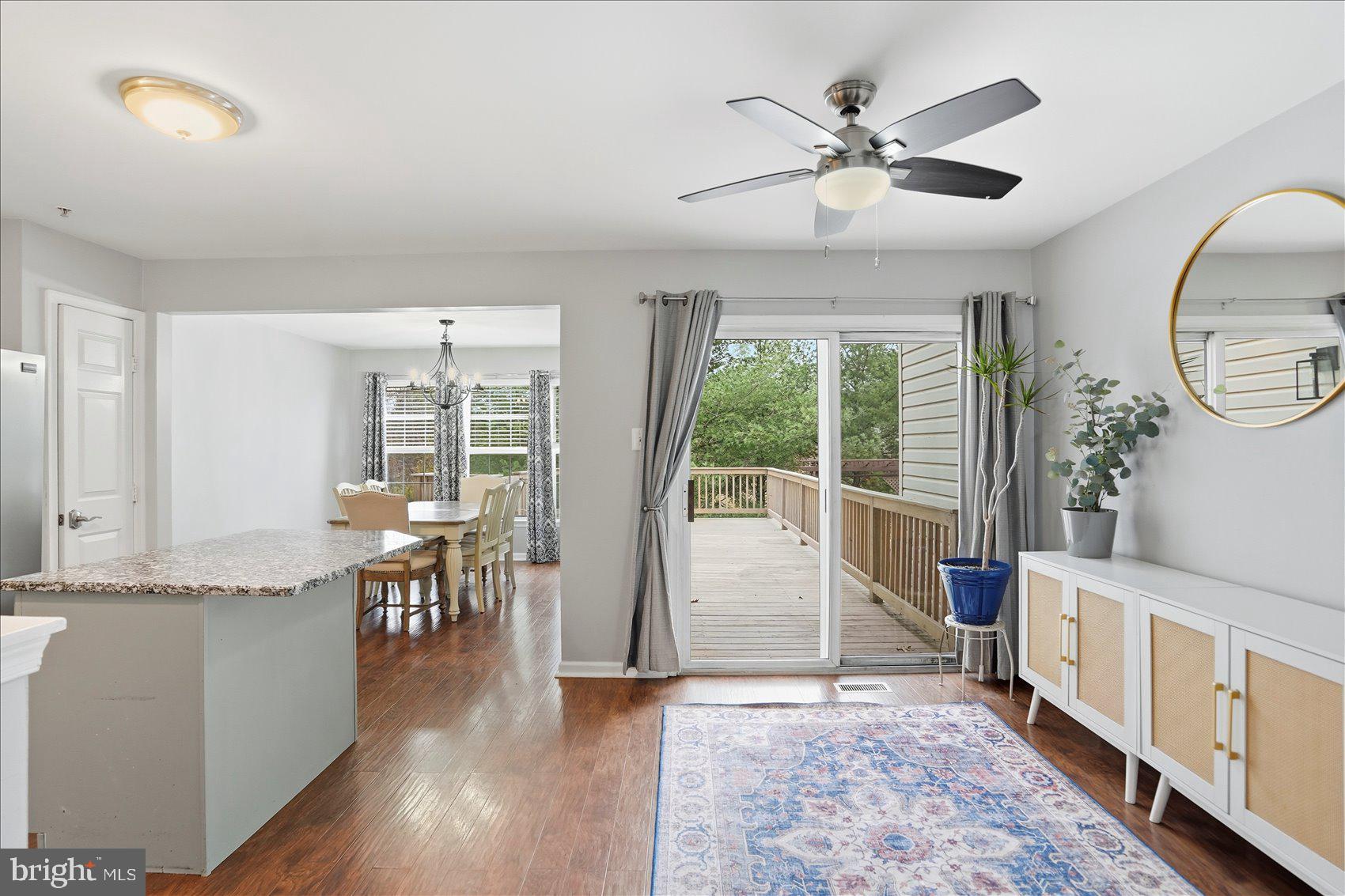 EATON SQUARE - Residential