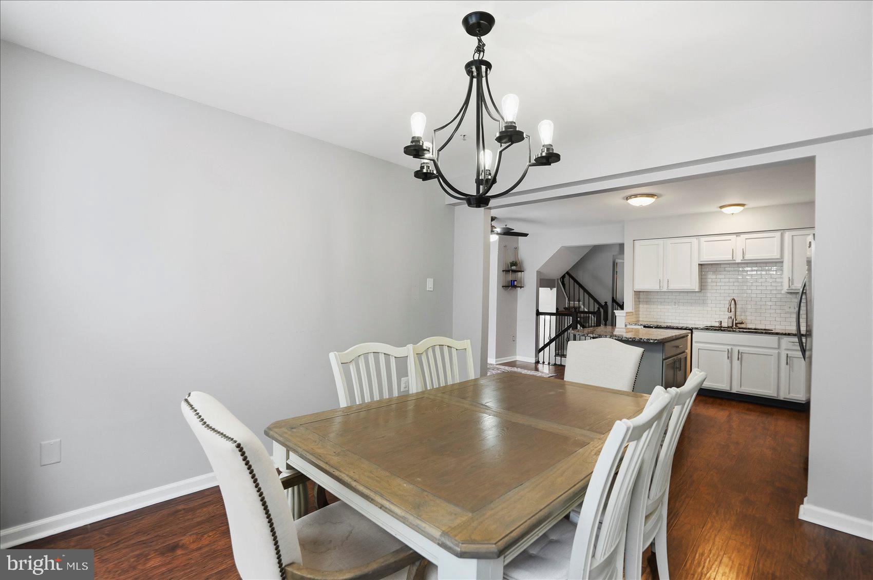 EATON SQUARE - Residential