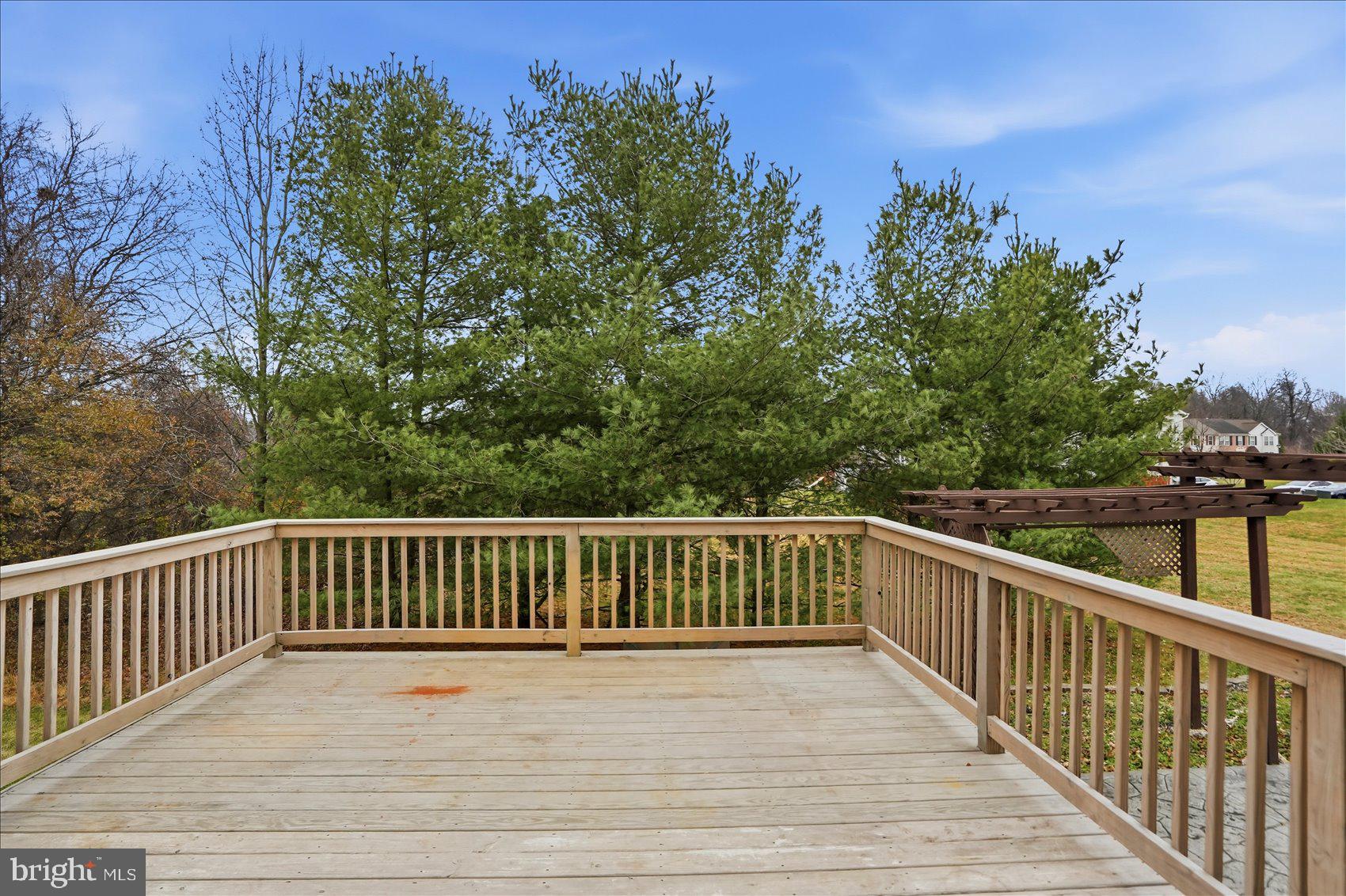 EATON SQUARE - Residential