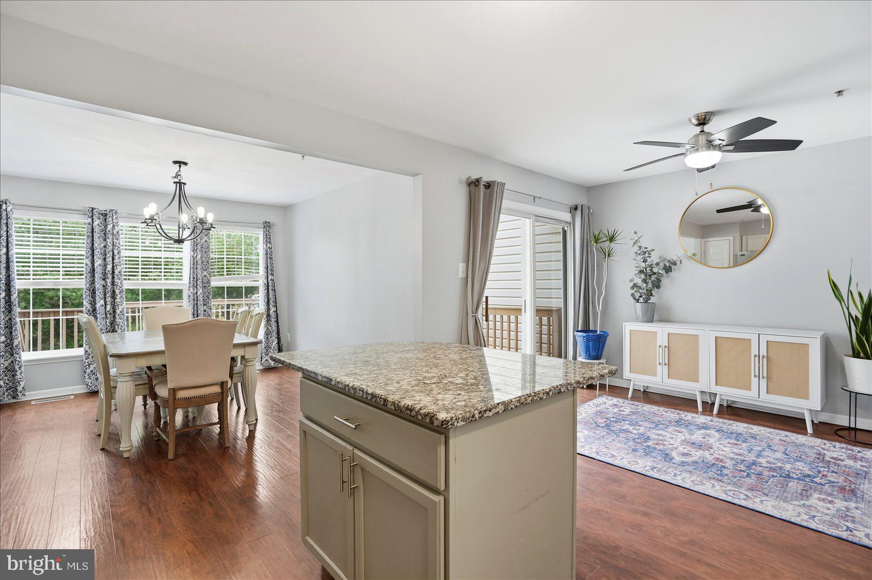 EATON SQUARE - Residential