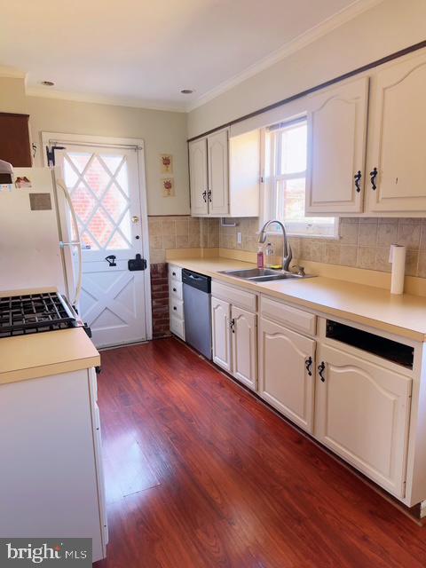 SANDYFORD PARK - Residential