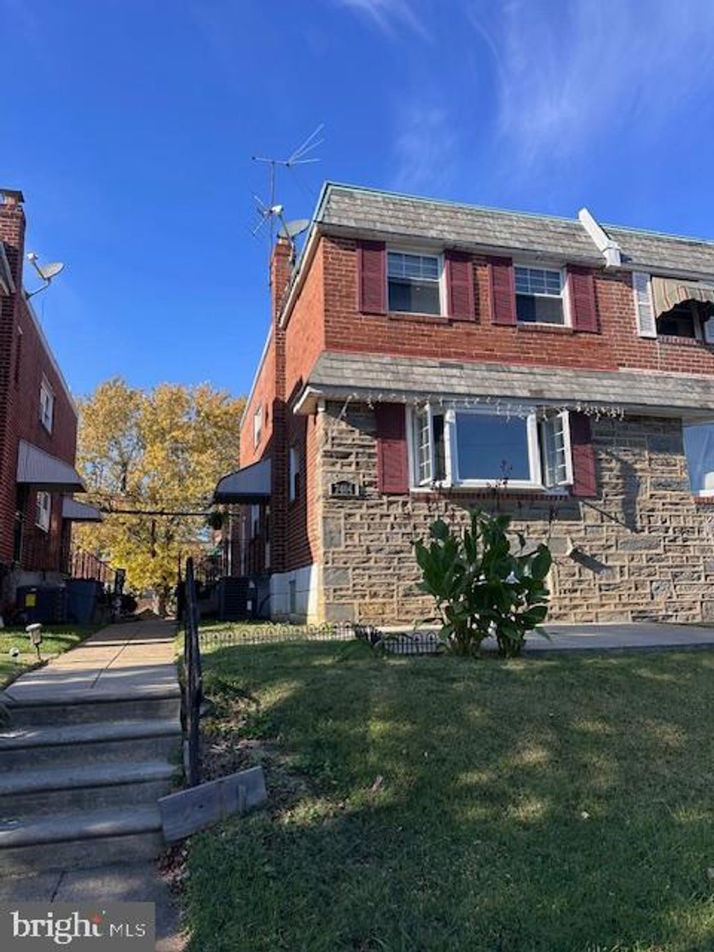Photo of 7404 Brous Avenue, PHILADELPHIA, PA 19152 (MLS # PAPH2567046)