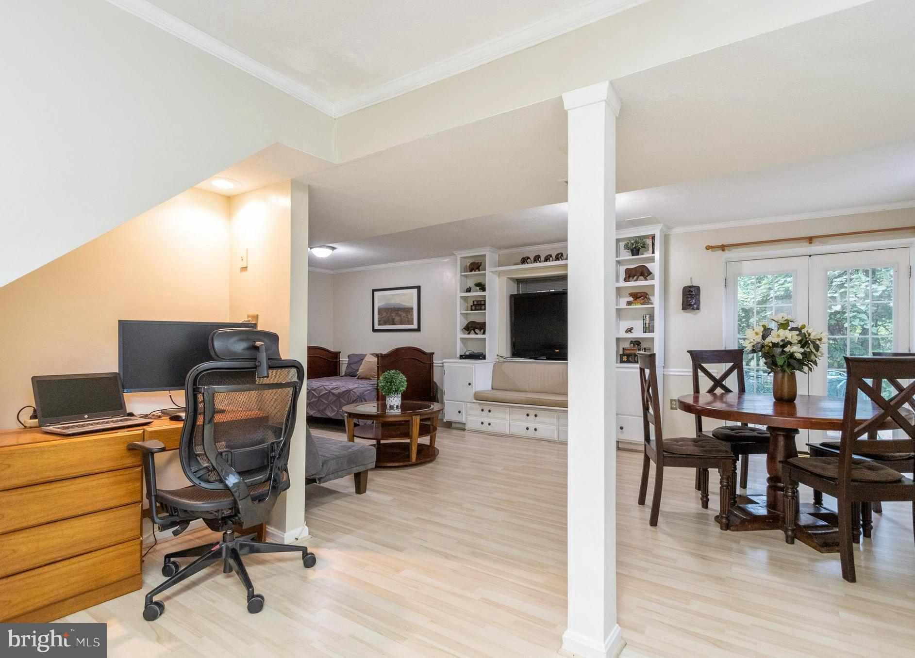 FAIR OAKS ESTATES - Residential