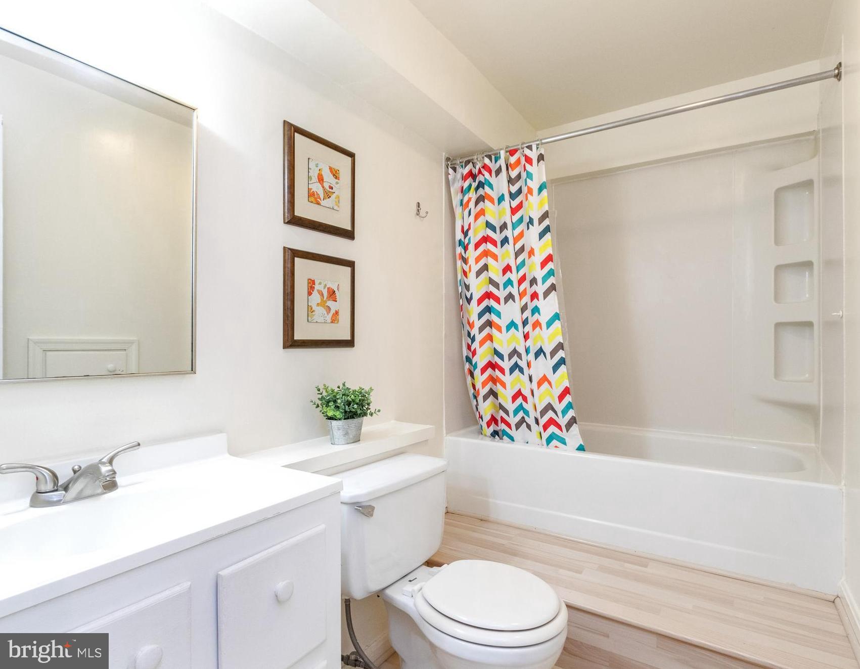 FAIR OAKS ESTATES - Residential