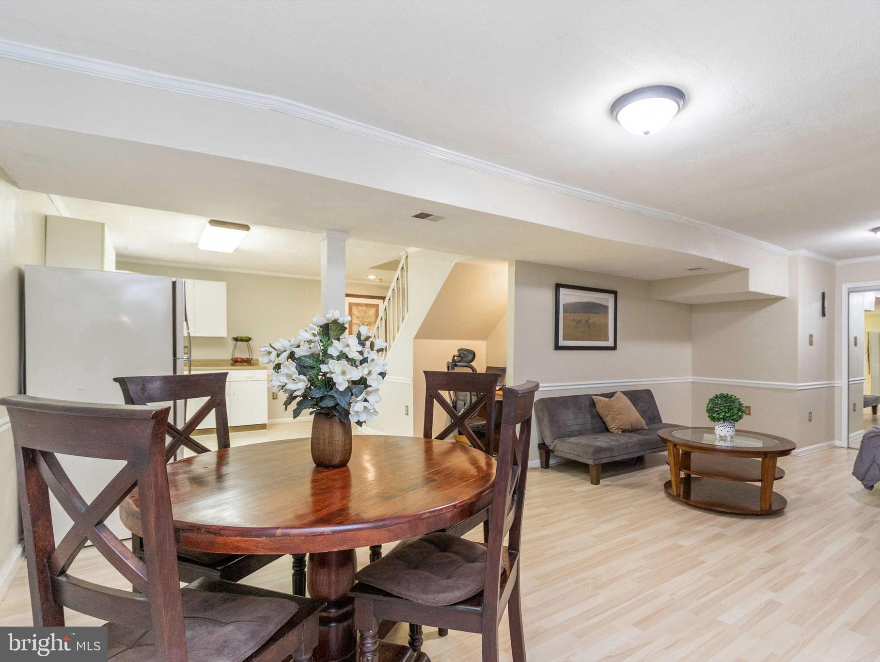 FAIR OAKS ESTATES - Residential