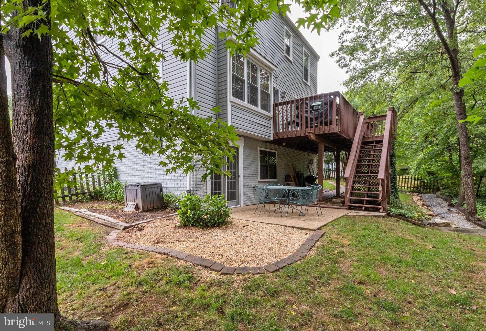 FAIR OAKS ESTATES - Residential